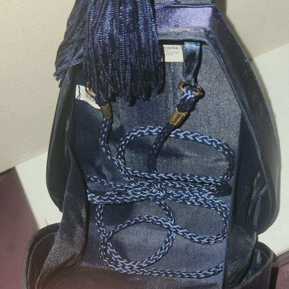 💙 Vintage Blue Satin Evening Bag —"Another Y&S Original" - Picture 3 of 6